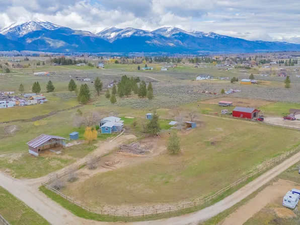 838 Bighorn Ln, Stevensville, MT 59870