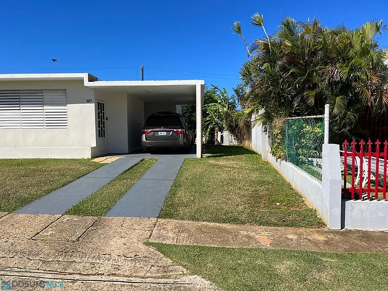 107 Lighthouse — Photo 2
