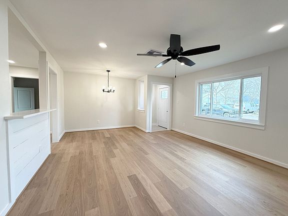 4th image of 2116 Garvey Dr