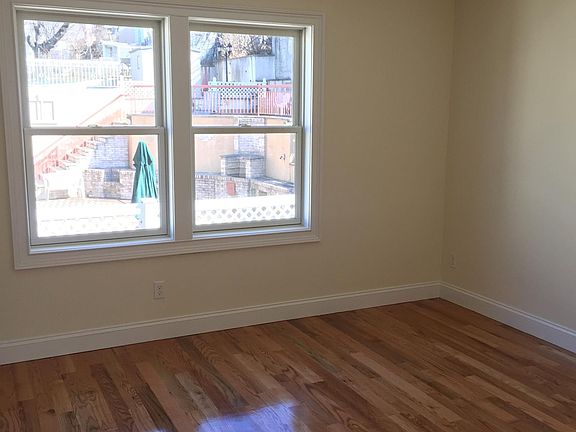3rd image of 290 Glenhill Ave #5