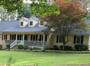 1834 Minix Rd, Sharpsburg, GA 30277