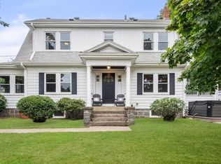 3 Holmes St, Braintree, MA 02184