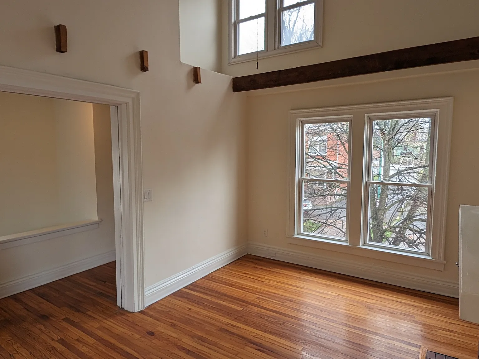 2 bed, 1050 sqft, $1,450 — Photo 4