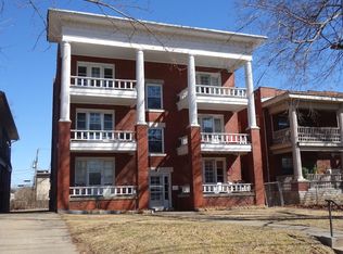 3925 Roanoke Rd APT 3N, Kansas City, MO 64111