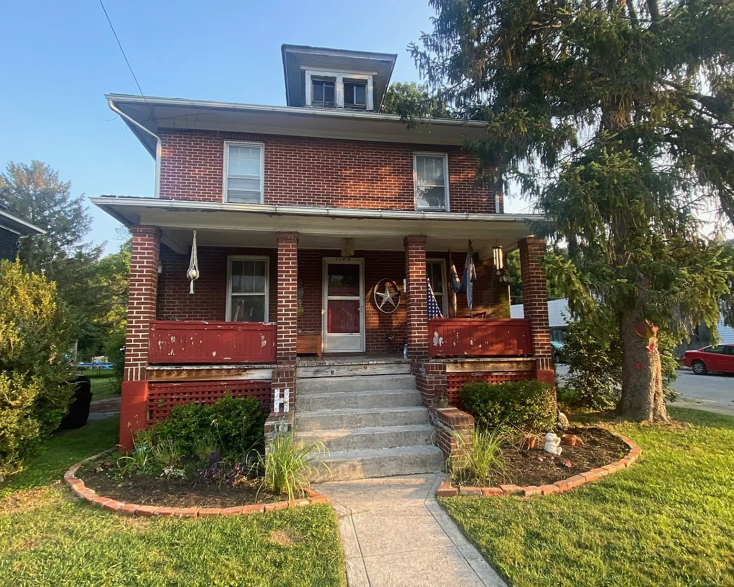 1100 College Avenue - 1 — Photo 1