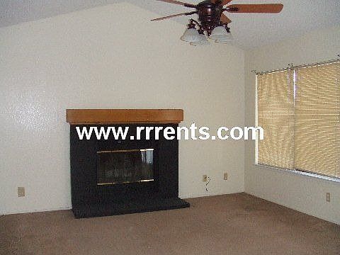 4th image of 8473 Thornfield Dr
