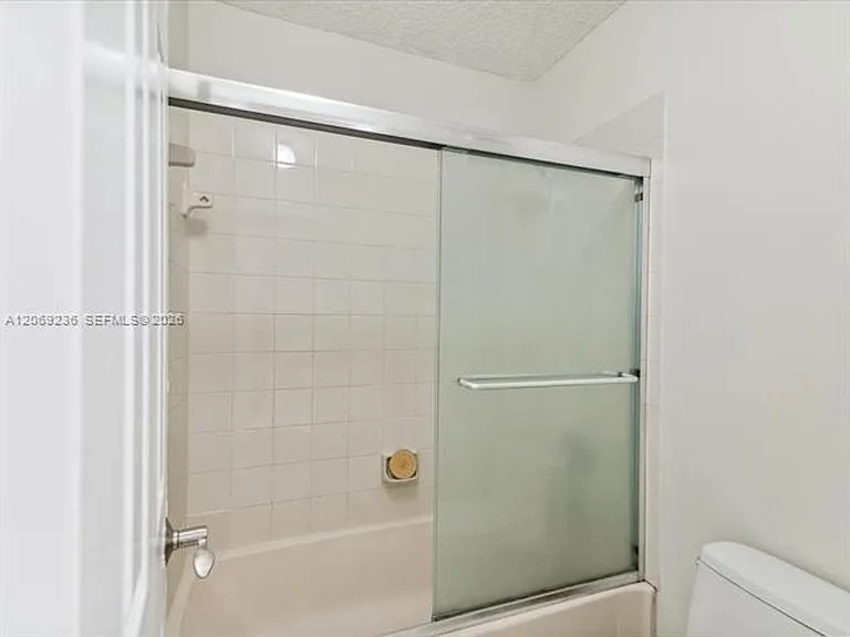 390 NW 86th Pl #Townhouse 201 — Photo 33