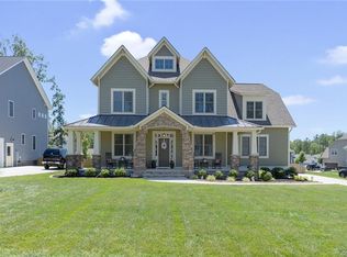 15619 Willowmore Dr, Midlothian, VA 23112