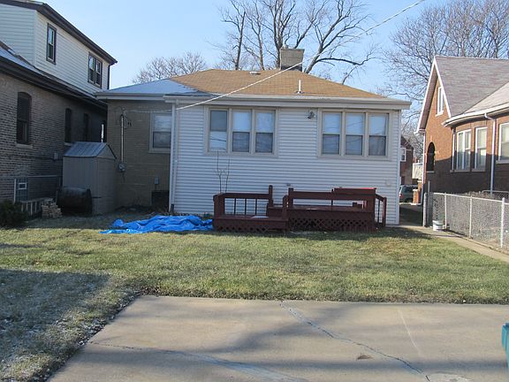3rd image of 9521 S Hoyne Ave