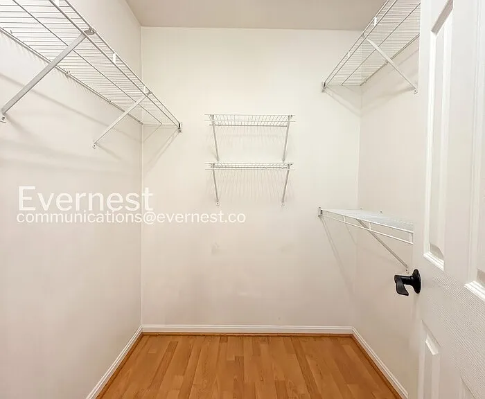 3951 Hartlake St — Photo 12