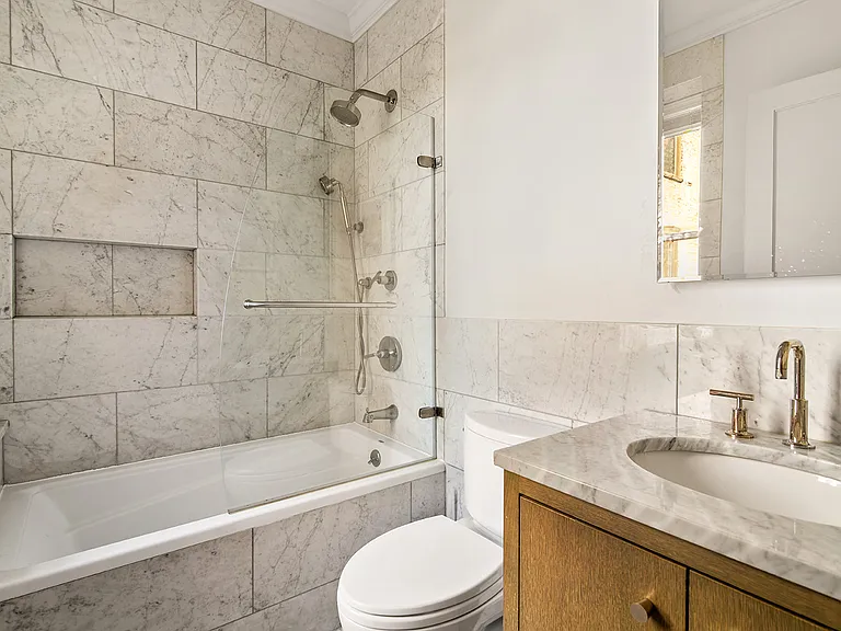 539 4th St #3R — Photo 12