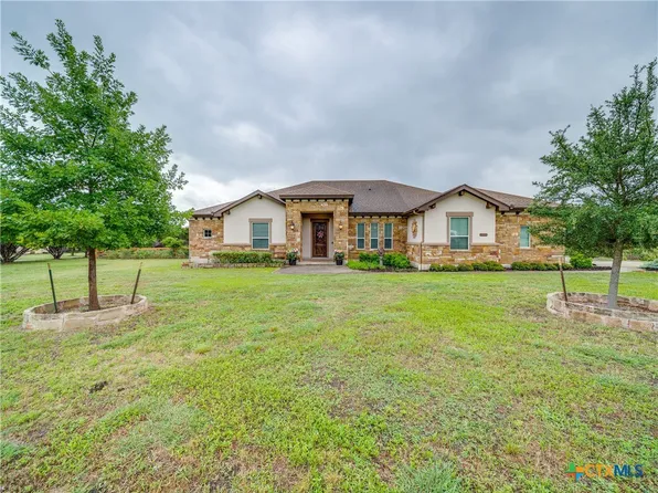 779 Stirrup Dr, Spring Branch, TX 78070