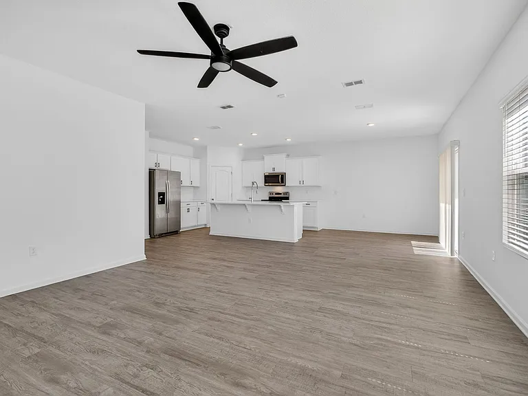 2283 Shady Breeze Ln — Photo 21