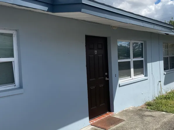 13311 1st St APT A, Fort Myers, FL 33905