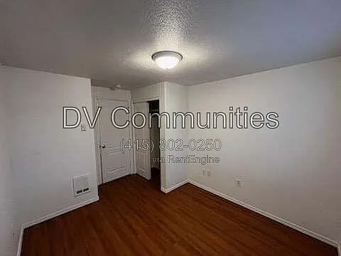 2521 NW Cedar Ave #2 — Photo 9