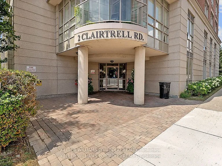 2 Clairtrell Rd #1210 — Photo 2