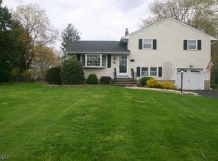 15 Brook Dr, Hillsborough, NJ 08844
