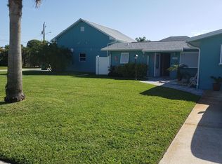 1040 N Banana River Dr, Merritt Island, FL 32952