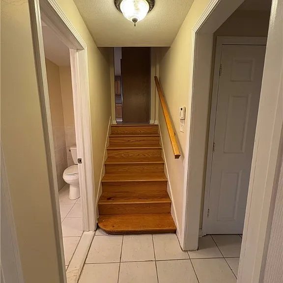 215 Locksley Rd — Photo 4