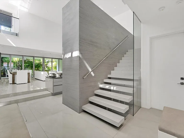 7830 Atlantic Way — Photo 11