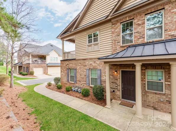 16715 Dolcetto Way, Charlotte, NC 28277