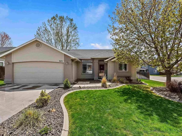 8451 W Banjo Dr, Boise, ID 83709