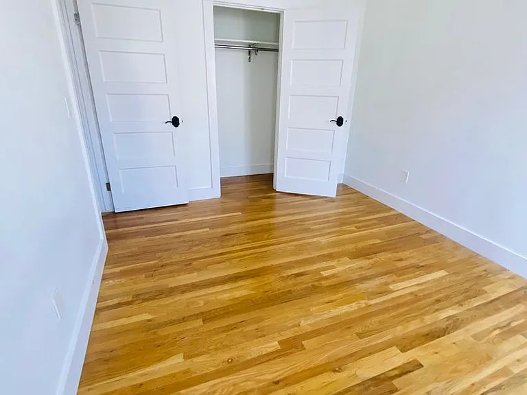 1672 S Harvard Blvd — Photo 58