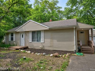 1460 Maria St, Flint, MI, 48507