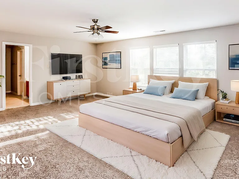 727 Sinclair Dr — Photo 12