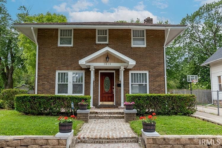 1629 Lane Ave, Elkhart, IN 46516 MLS 202419180 Zillow