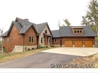 750 Bear Left Rd, Asheville, NC 28805