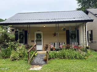 127 Keystone St, Appalachia, VA 24216
