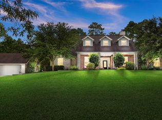 1211 Cypress Ln, Kingwood, TX 77339