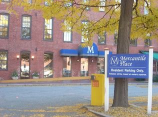 23 Pleasant St APT 508, Newburyport, MA 01950