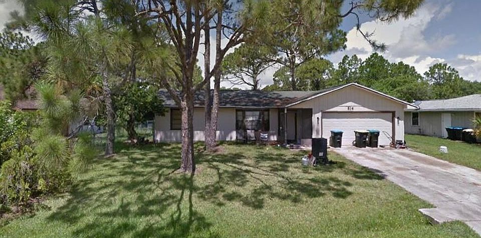 Front View of Home