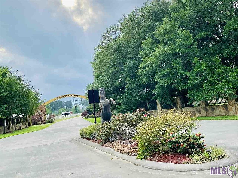 2nd image of 34357 Quarter Horse Ln