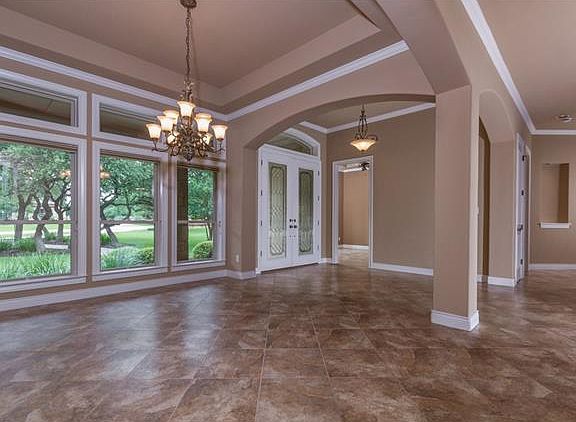 5th image of 529 Buena Vista Dr