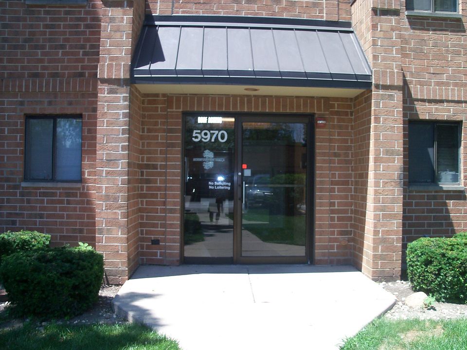 1st image of 5970 Lake Bluff Dr Unit 702