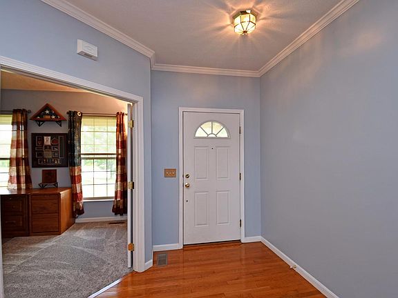 4th image of 6321 Ashford Dr