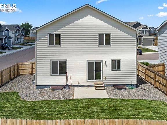 2nd image of 6989 Winnicut Dr