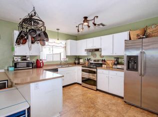 6908 W Canterbury Dr, Peoria, AZ 85345