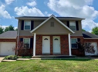 1401-1403 Chancellor Dr, Edwardsville, IL
