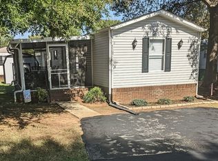 4709 Danube Dr, Charlotte, NC 28227