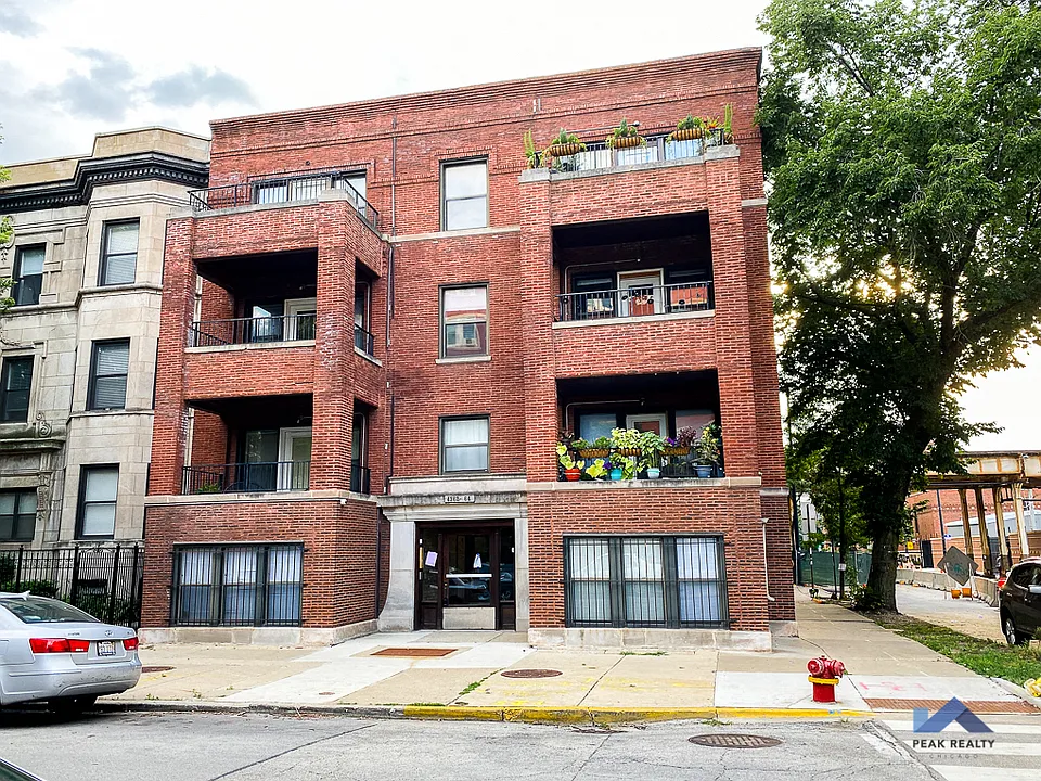 4362-64 N. Kenmore Ave.