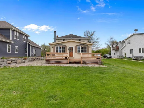 24510 Sandy Point DRIVE, Waterford, WI 53185