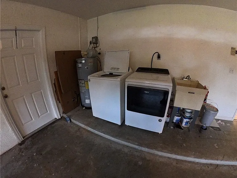546 Whispering Wind Bnd — Photo 13