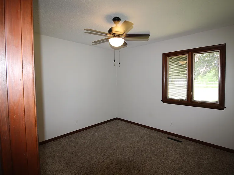 13850 Laplaisance Rd — Photo 8