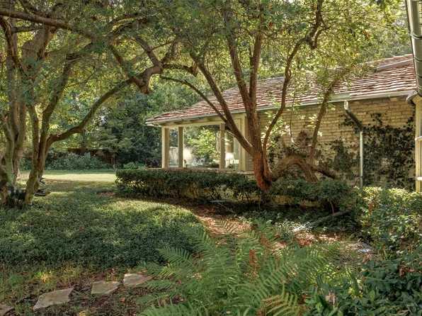 5310 Park Ln, Dallas, TX 75220