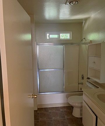 4th image of 16525 Vanowen St APT 204