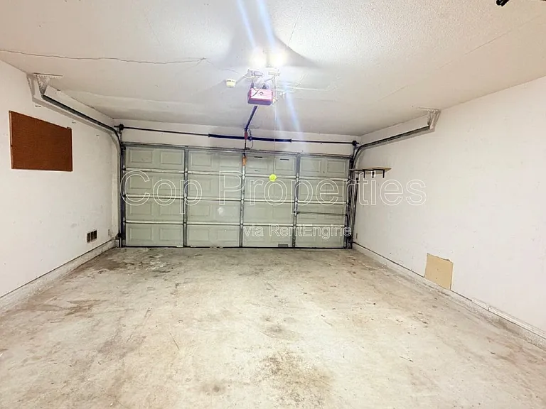 3632 Candleknoll Cir — Photo 23